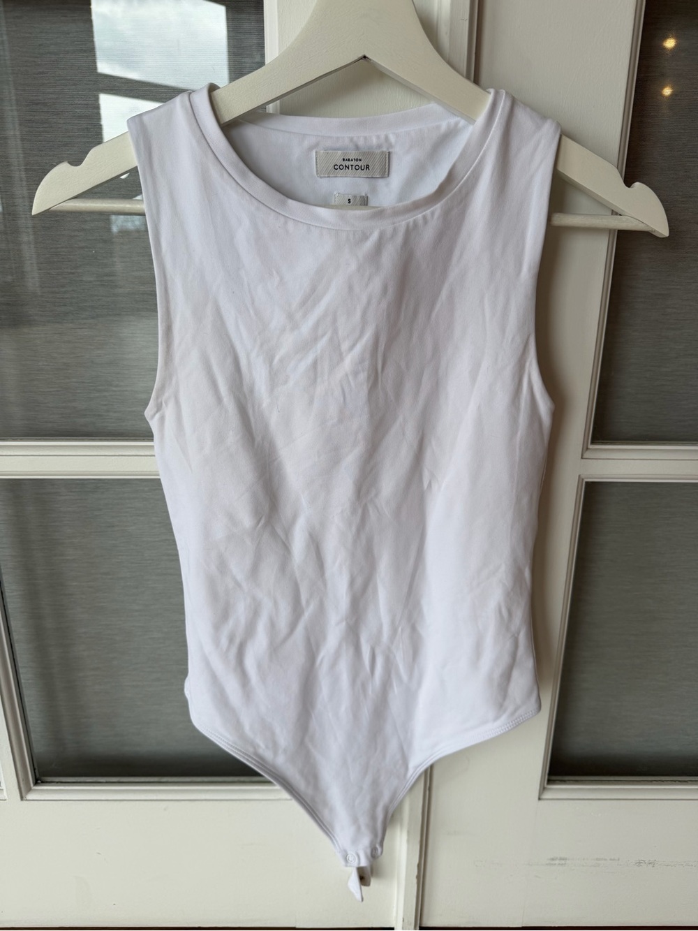 Aritzia White Sleeveless Contour Bodysuit
